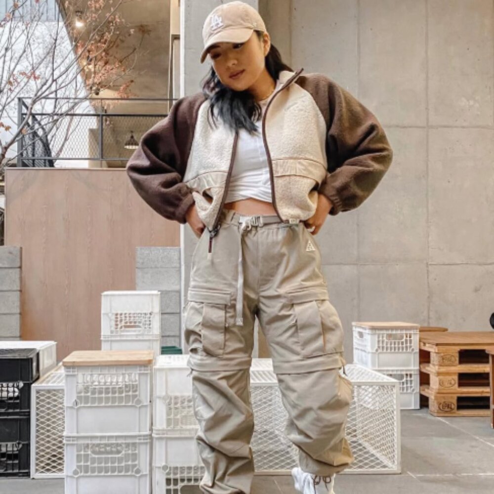 Nike Velvet Jackets Women's Mustard Yellow (Size Small)